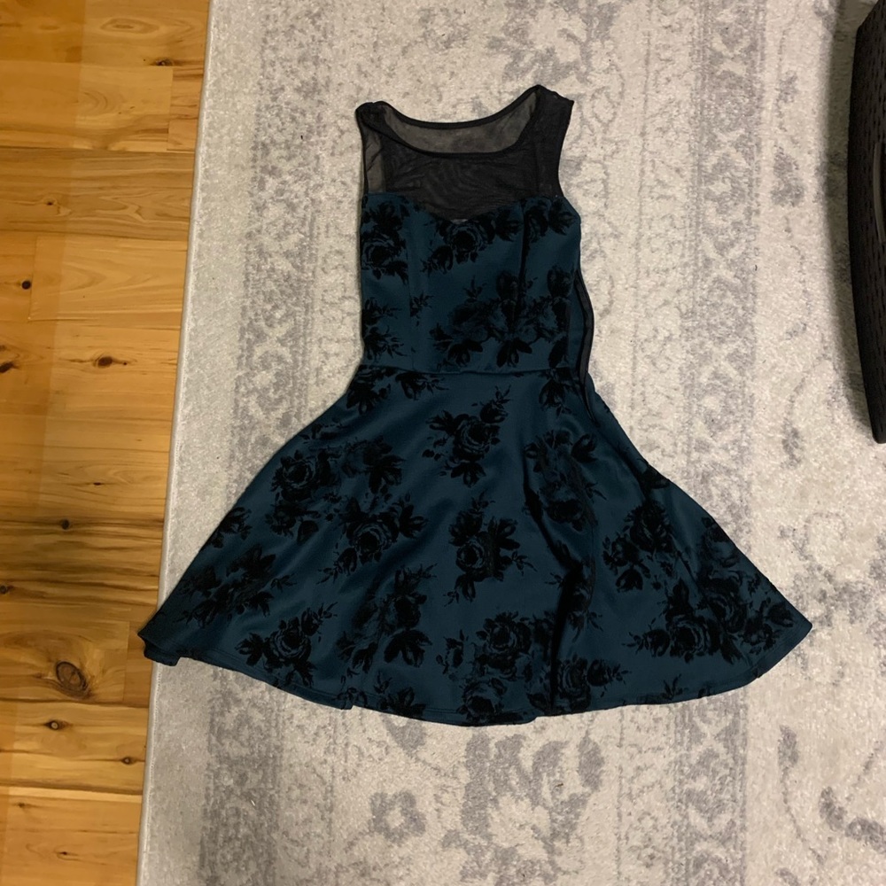 Beautiful green and black velvet dress